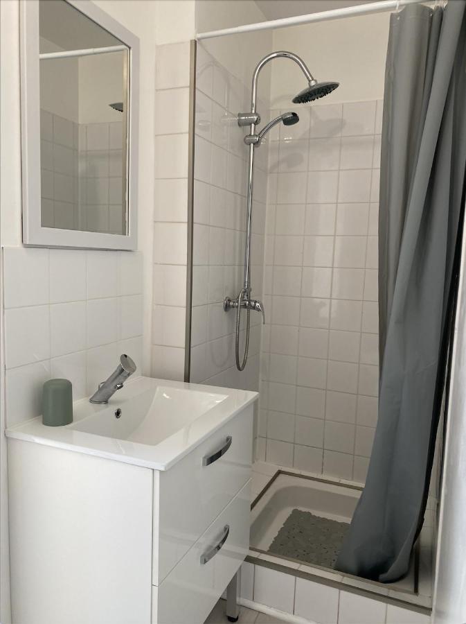 Le Petit Cesar Apartment โอต์วิลเลส์ ภายนอก รูปภาพ