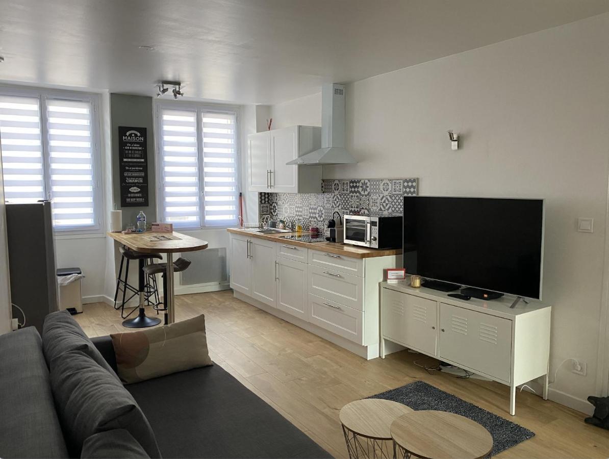 Le Petit Cesar Apartment โอต์วิลเลส์ ภายนอก รูปภาพ